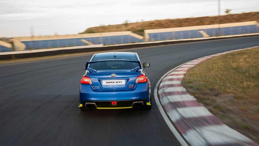  Subaru WRX STI Diamond Edition 2018 года  (ZA) (фото 49 из 58)